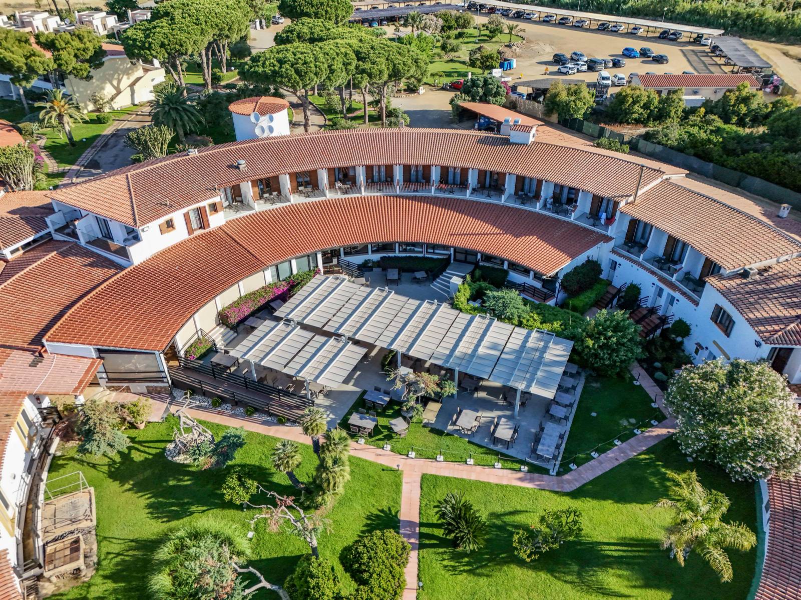 Cormoran Resort Villasimius visto dal drone