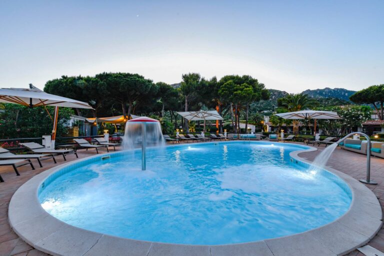 Tramonto e blue hour – Cormoran Resort Villasimius
