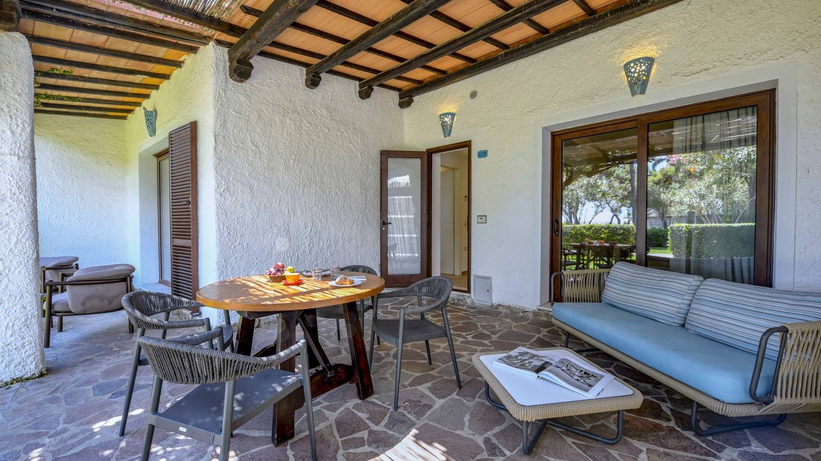 Beach Glam Suite – Cormoran Resort Villasimius