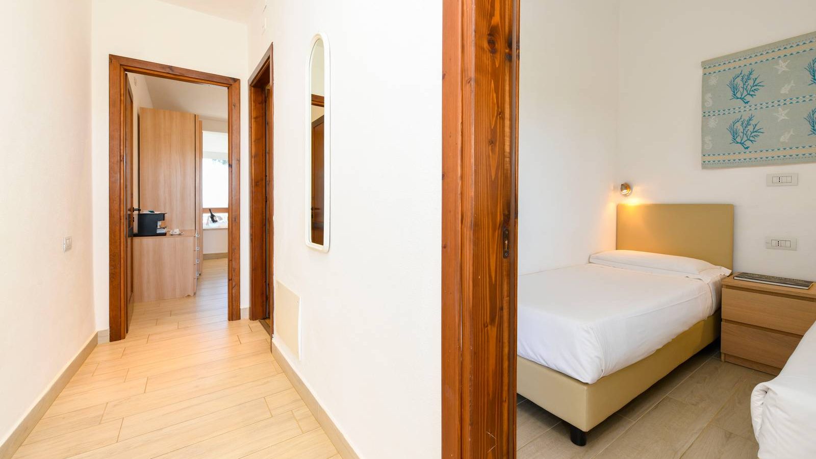 Chambre Deluxe Family vue mer – Cormoran Resort Villasimius