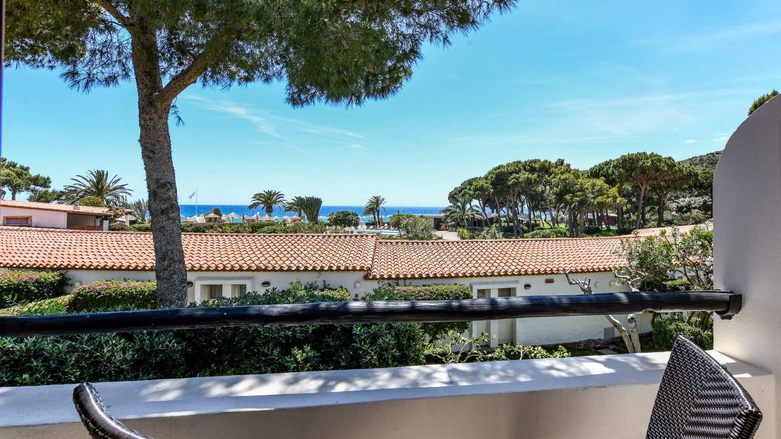 Chambre Deluxe Family vue mer – Cormoran Resort Villasimius