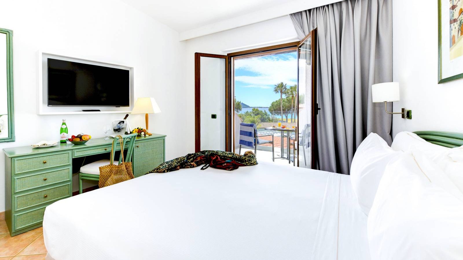 Chambre Supérieure vue mer – Cormoran Resort Villasimius