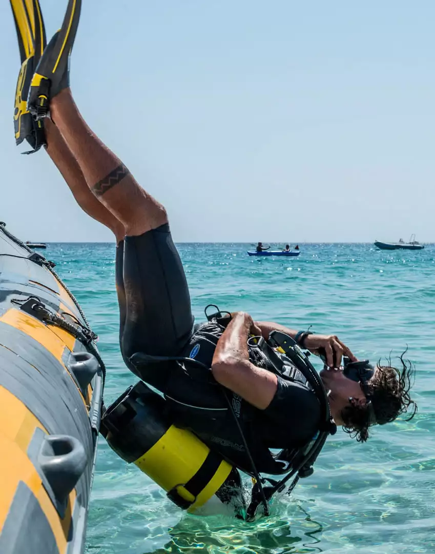 hotel-cormoran-villasimius-sardegna-attività-al-mare-diving