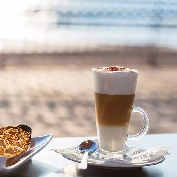 hotel-residence-cormoran-villasimius-sardegna-colazione-fronte-mare
